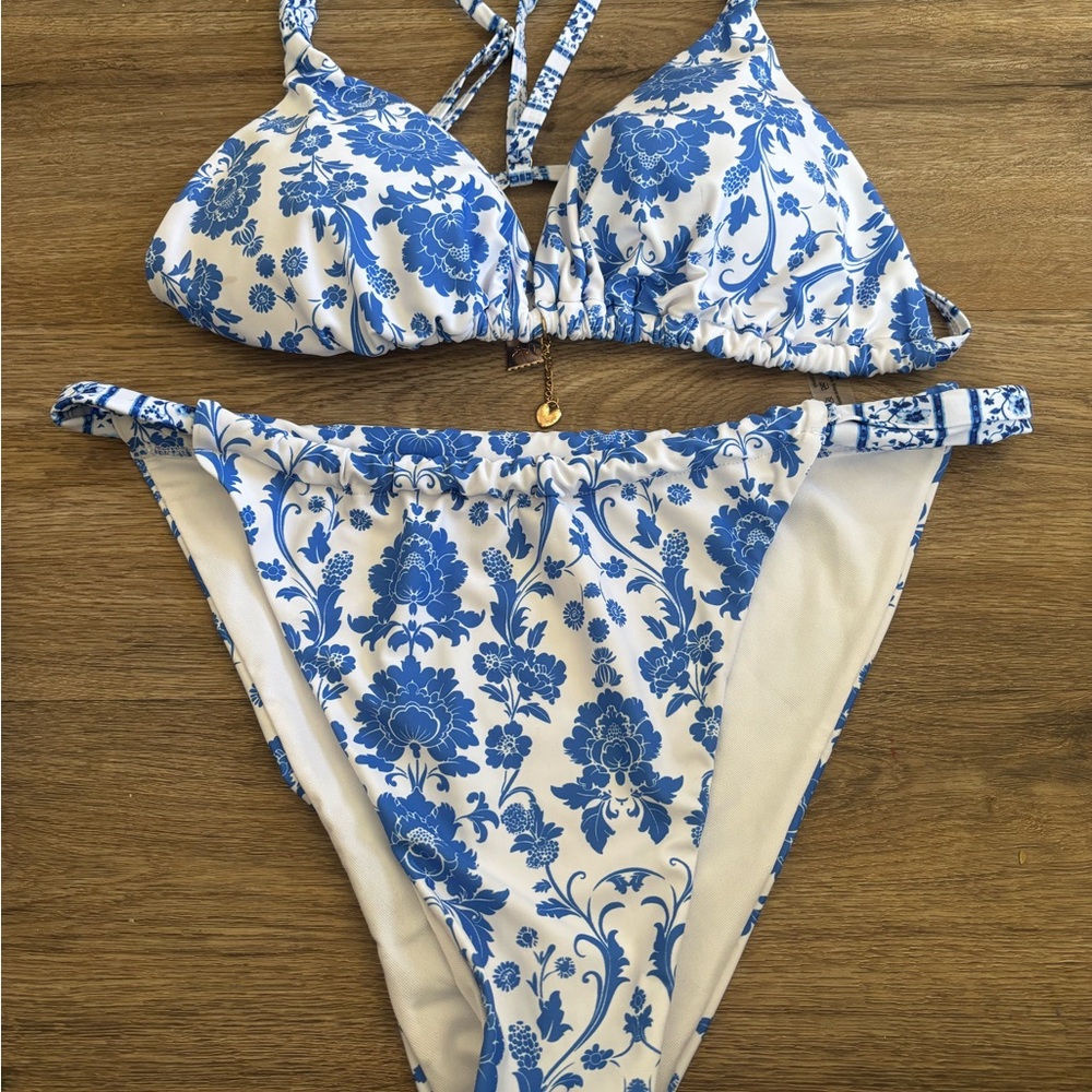 SHEIN Blue and White Floral Bikini